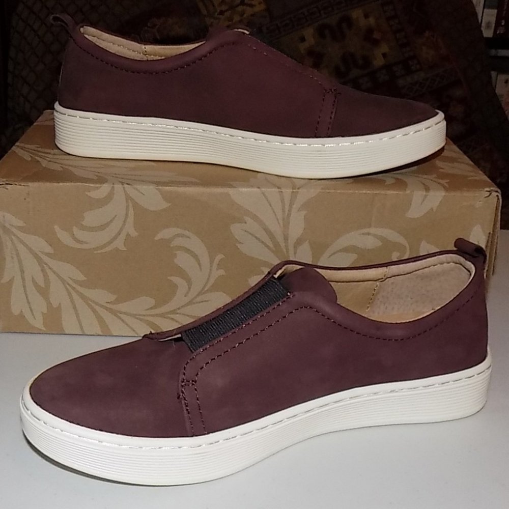 New Sofft Berry Nubuck leather Safia EU39 US8